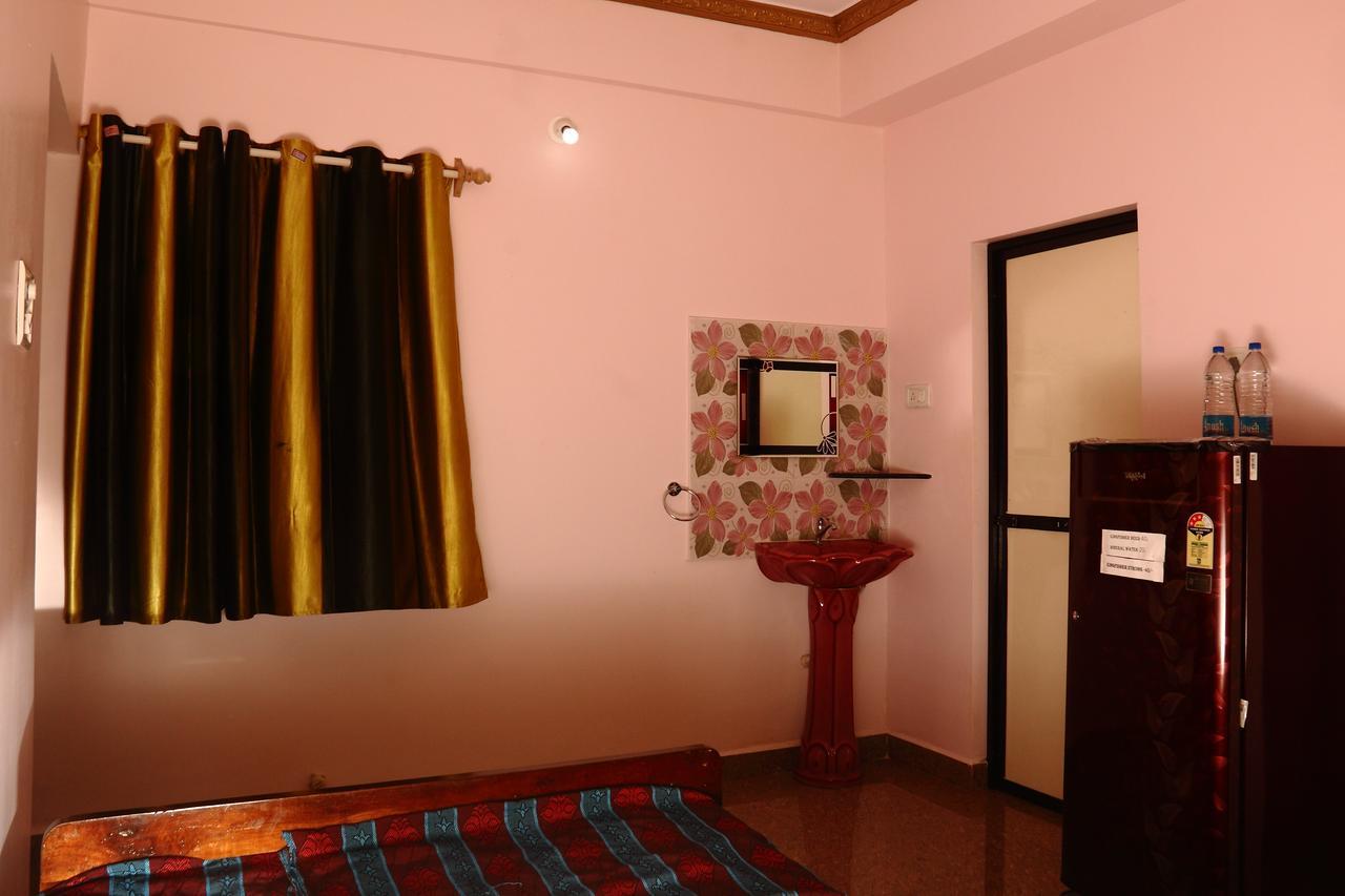 Sai Guru Guest House Anjuna Zewnętrze zdjęcie